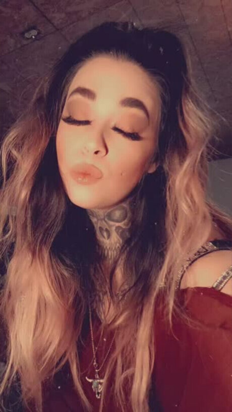 Foto di nudo di fuga di OnlyFans di Tattedtoxicity