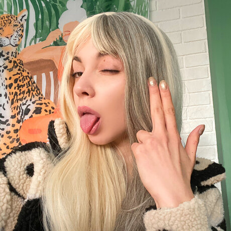 Foto di nudo di fuga di OnlyFans di Alice Growley New Year New 