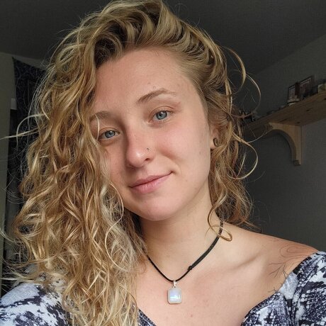 Foto di nudo di fuga di OnlyFans di Ivyclimbs