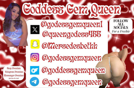 Foto di nudo di fuga di OnlyFans di Your Fav Godess