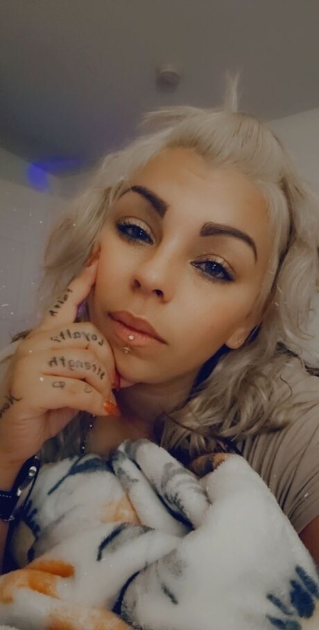 Foto di nudo di fuga di OnlyFans di Diablita 