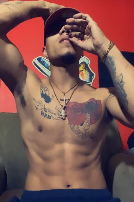 Foto di nudo di fuga di OnlyFans di Mookangel