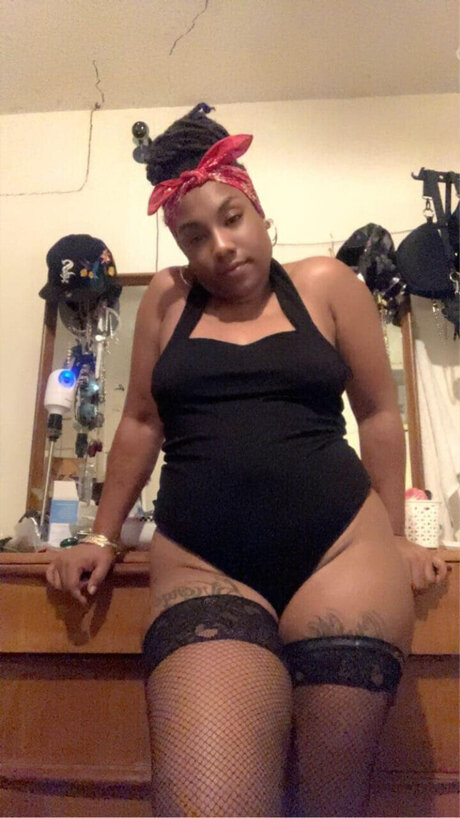 Foto di nudo di fuga di OnlyFans di Lets Parlay In Lala Land