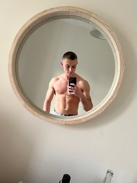 Foto di nudo di fuga di OnlyFans di Secretlyfun