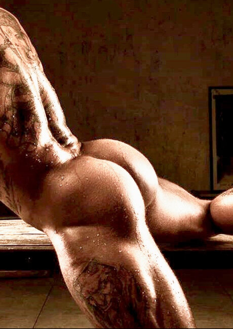 Foto di nudo di fuga di OnlyFans di Artem Dzuba
