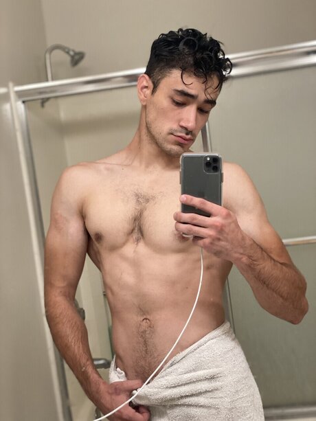 Foto di nudo di fuga di OnlyFans di Daddyhapa