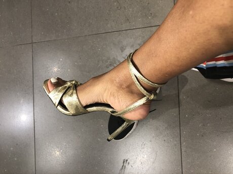 Foto di nudo di fuga di OnlyFans di Ttc