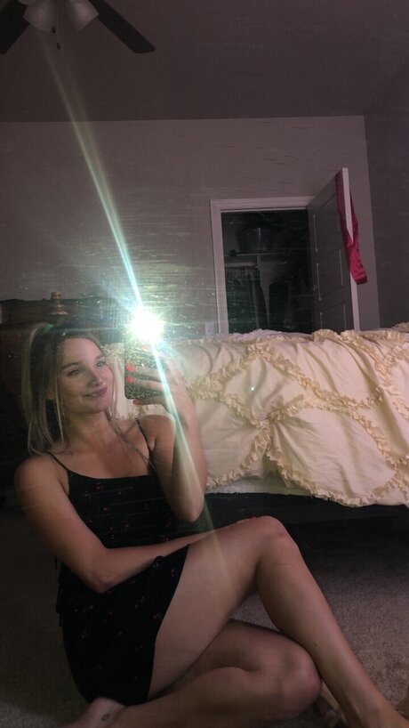 Foto di nudo di fuga di OnlyFans di Hanna