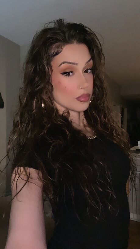 Foto di nudo di fuga di OnlyFans di Arianaa