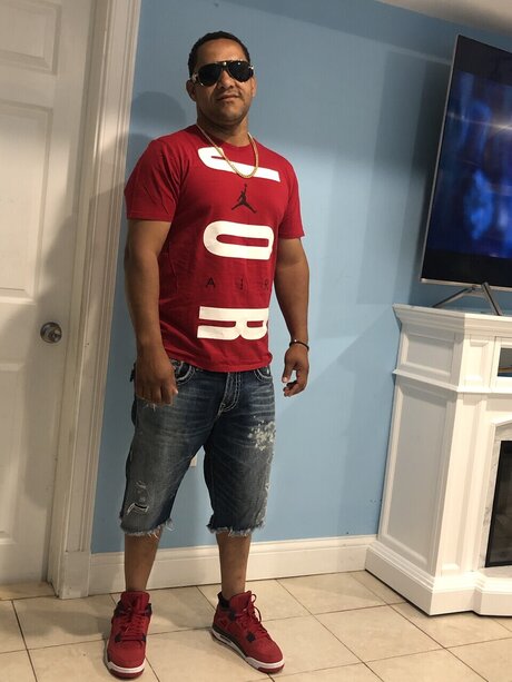 Foto di nudo di fuga di OnlyFans di Nilton Alves