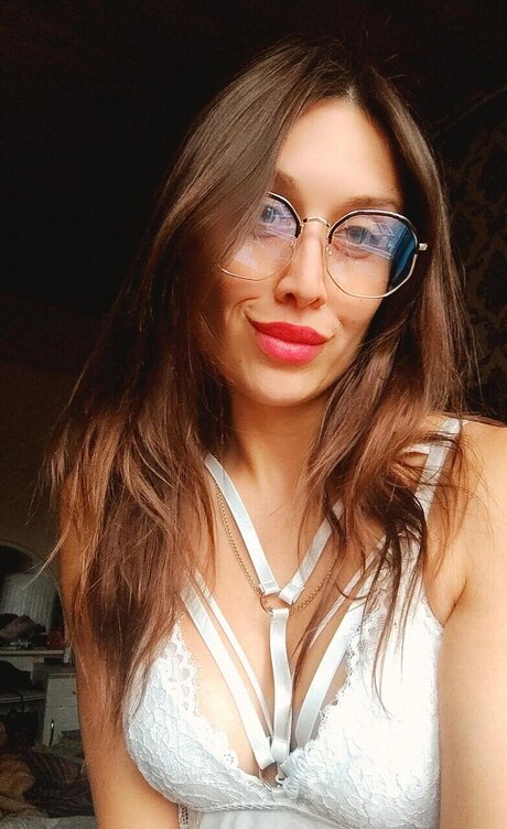 Foto di nudo di fuga di OnlyFans di Lena