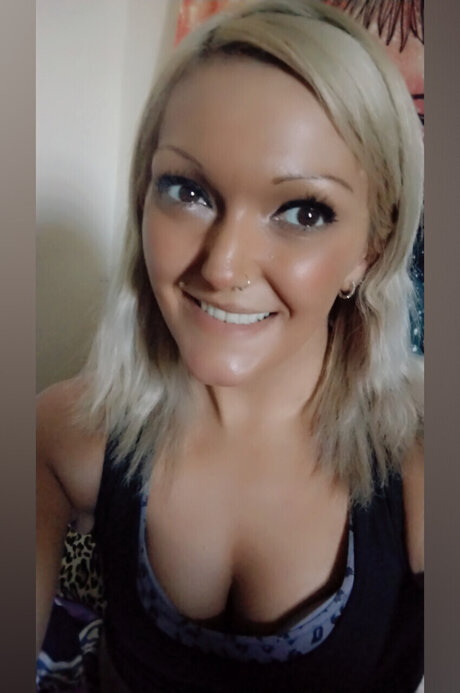 Foto di nudo di fuga di OnlyFans di Tessa 