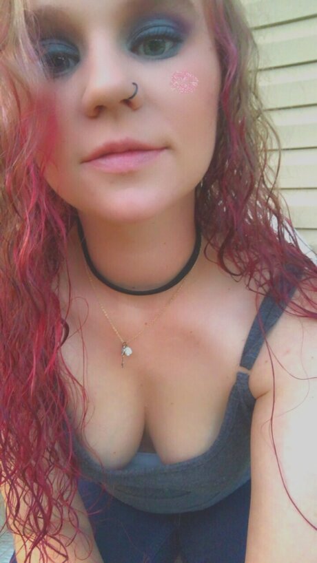 Foto di nudo di fuga di OnlyFans di Savannah