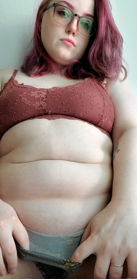 Foto di nudo di fuga di OnlyFans di Amethysts73