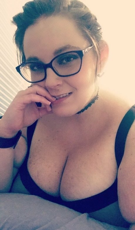 Foto di nudo di fuga di OnlyFans di Celiabbw