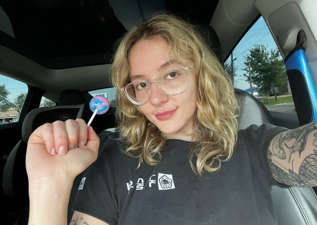 Foto di nudo di fuga di OnlyFans di Stellafreexxx