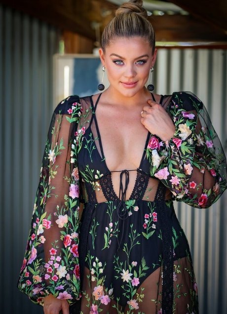 Lauren Alaina