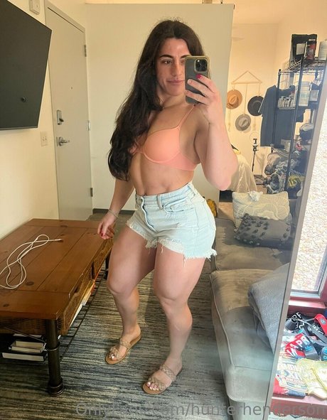 Foto di nudo di fuga di OnlyFans di Hunterhenderson