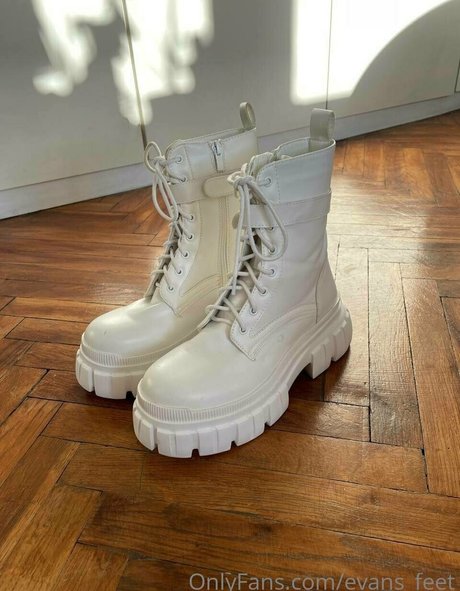 Evansfeet