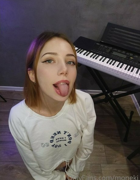 Moneki