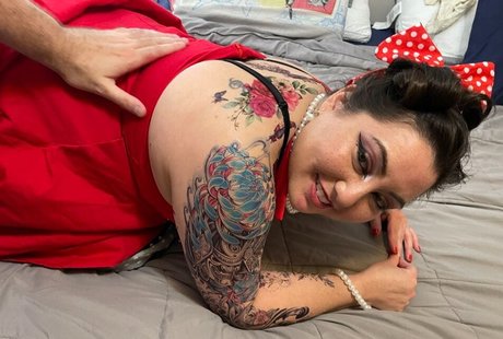 Foto di nudo di fuga di OnlyFans di Pixarpornstar
