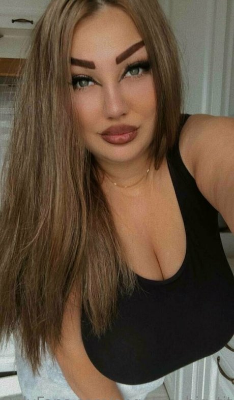Foto di nudo di fuga di OnlyFans di Angelicabigtits