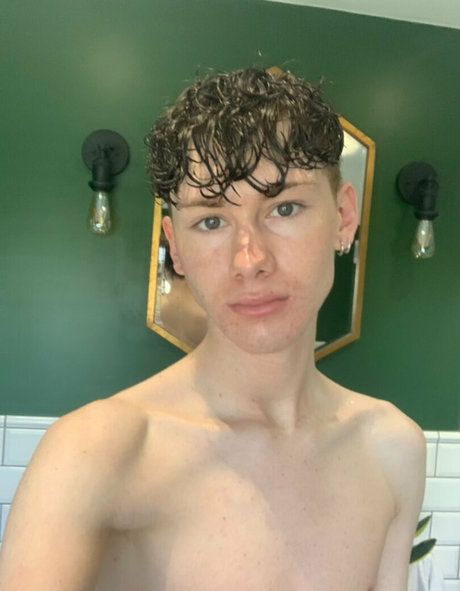 Foto di nudo di fuga di OnlyFans di Ejaywoods