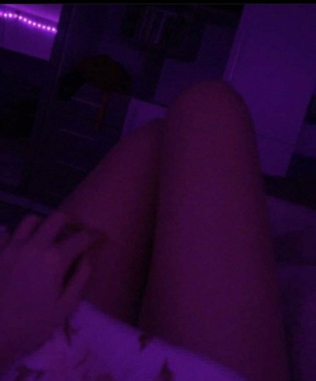 Foto di nudo di fuga di OnlyFans di Babydeeeefree