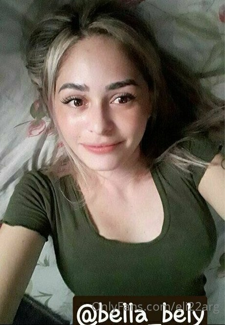 Foto di nudo di fuga di OnlyFans di Eli22arg