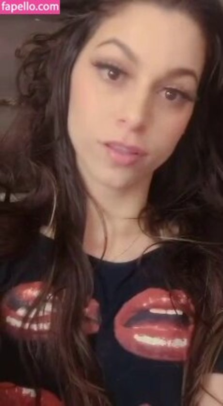 Foto di nudo di fuga di OnlyFans di Jenny Reis Suzano