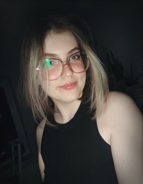 Foto di nudo di fuga di OnlyFans di Mlglauch
