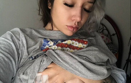Foto di nudo di fuga di OnlyFans di Aebgirl01