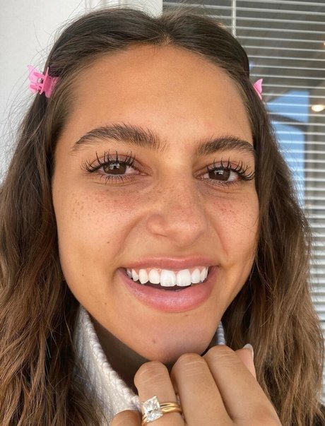 Foto di nudo di fuga di OnlyFans di Renee Maudlena Noe