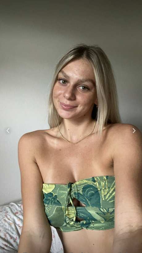 Foto di nudo di fuga di OnlyFans di Brittanyashleyx