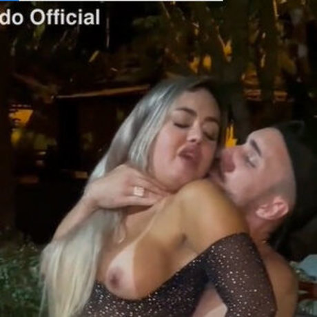 Foto di nudo di fuga di OnlyFans di Juju Furacao