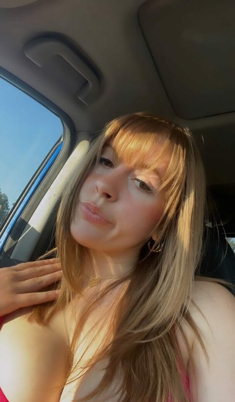 Foto di nudo di fuga di OnlyFans di Evannhaley