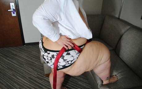 Bigbootyasshley