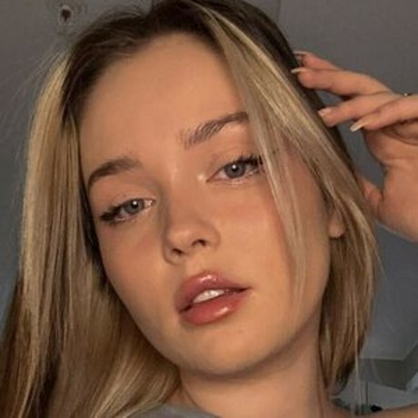 Foto di nudo di fuga di OnlyFans di Kiiddii