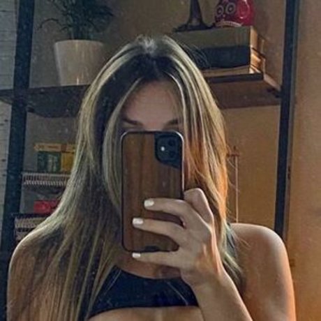Foto di nudo di fuga di OnlyFans di Squadunknown