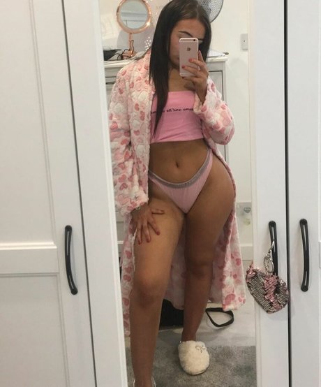 Foto di nudo di fuga di OnlyFans di Hannah Lynch