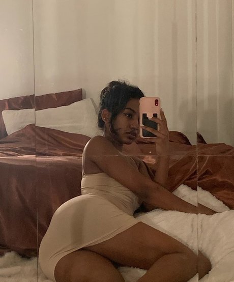 Foto di nudo di fuga di OnlyFans di Xjaffy