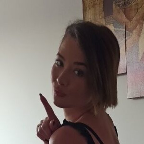 Foto di nudo di fuga di OnlyFans di Osijek