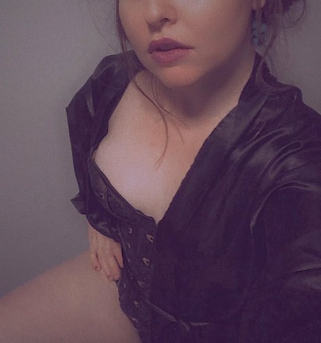 Foto di nudo di fuga di OnlyFans di Mynameiscat