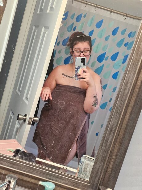 Foto di nudo di fuga di OnlyFans di Jess