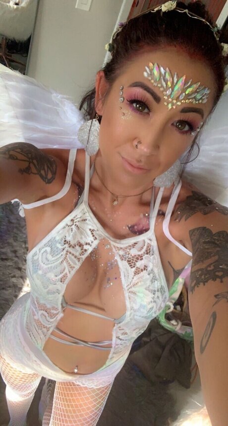 Foto di nudo di fuga di OnlyFans di Mizzmeowza