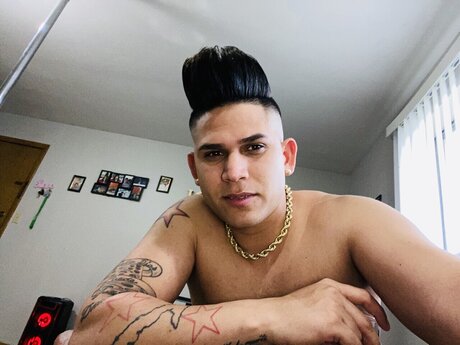Foto di nudo di fuga di OnlyFans di Mark13