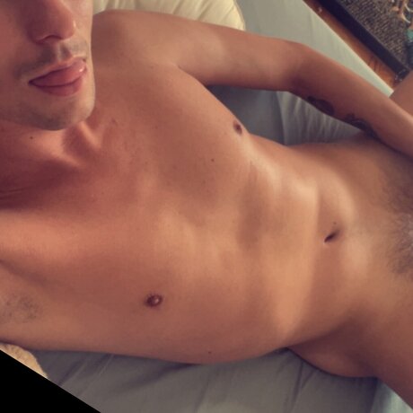 Foto di nudo di fuga di OnlyFans di Ash Ketcher