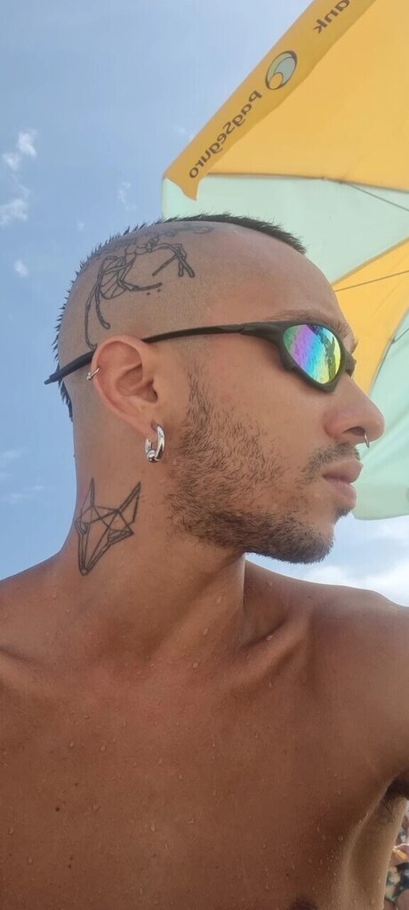 Foto di nudo di fuga di OnlyFans di Paolo M