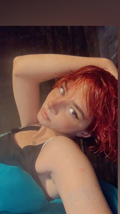 Foto di nudo di fuga di OnlyFans di Smutreader