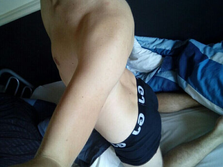 Foto di nudo di fuga di OnlyFans di Subtwinktom